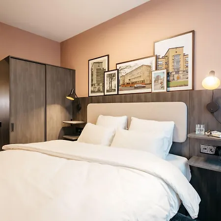 Aparthotel Yays Willemspark By Numa 4*